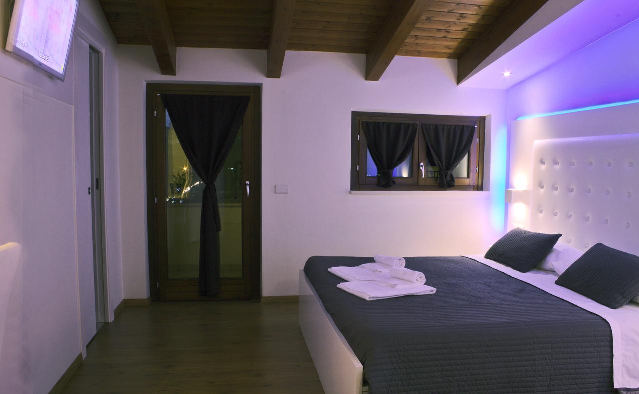 Boutique Hotel E Spa Citta Bianca Pescara Exteriör bild