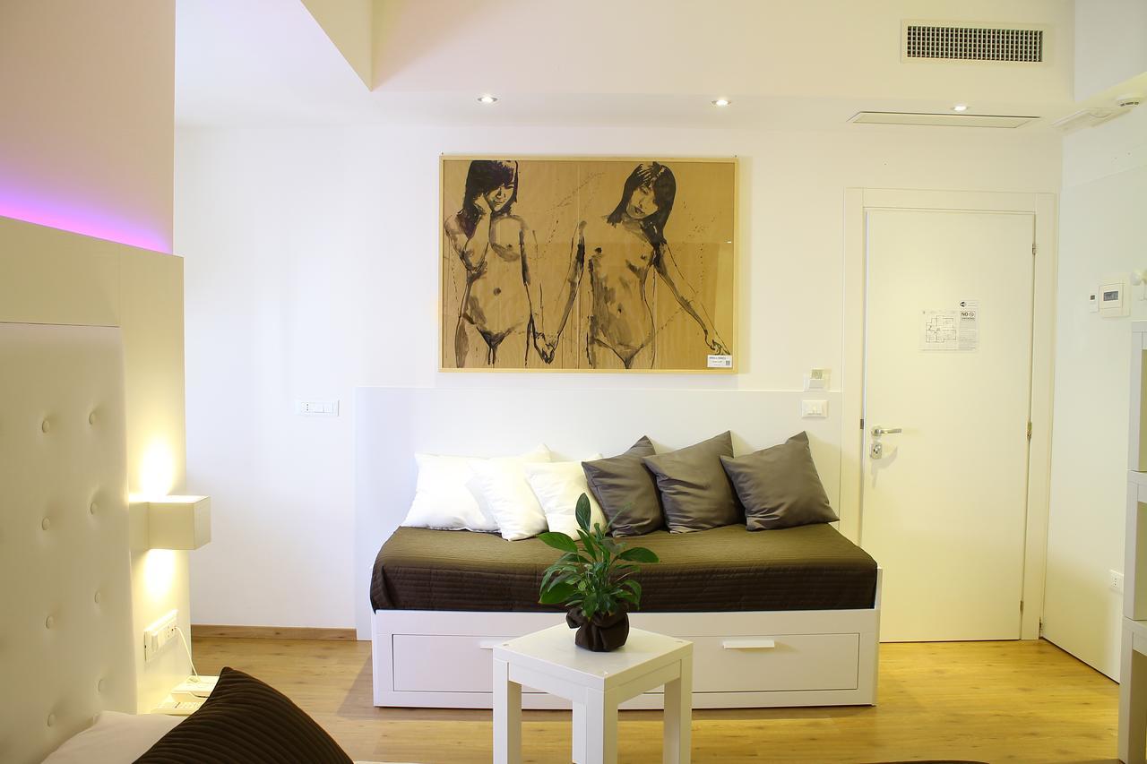 Boutique Hotel E Spa Citta Bianca Pescara Exteriör bild