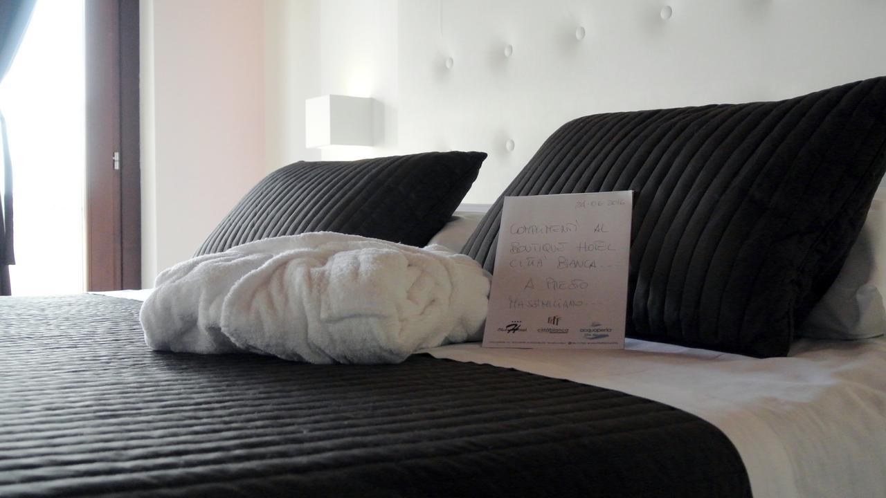 Boutique Hotel E Spa Citta Bianca Pescara Exteriör bild