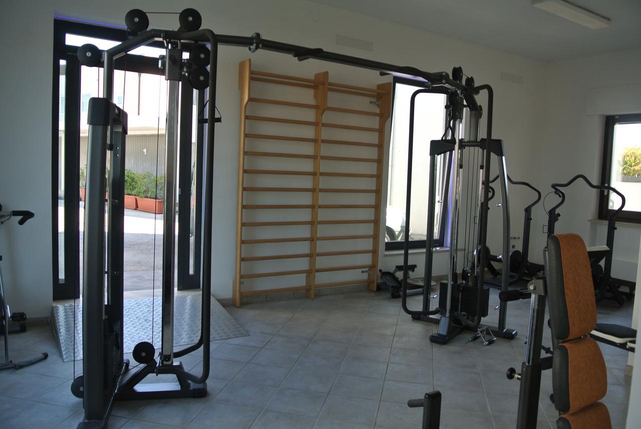 Boutique Hotel E Spa Citta Bianca Pescara Exteriör bild